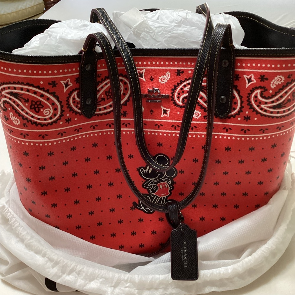 COACH DISNEY OPEN TOP TOTE